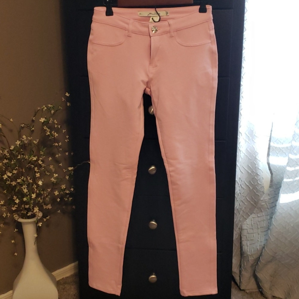 Pink leggings